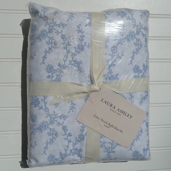 LAURA ASHLEY Queen Sheet Set White Victoria Blue Floral Percale Cotton Ruffled - Picture 6 of 11